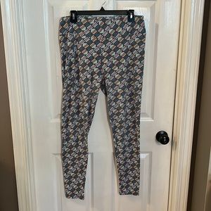 Colorful Geometric Leggings